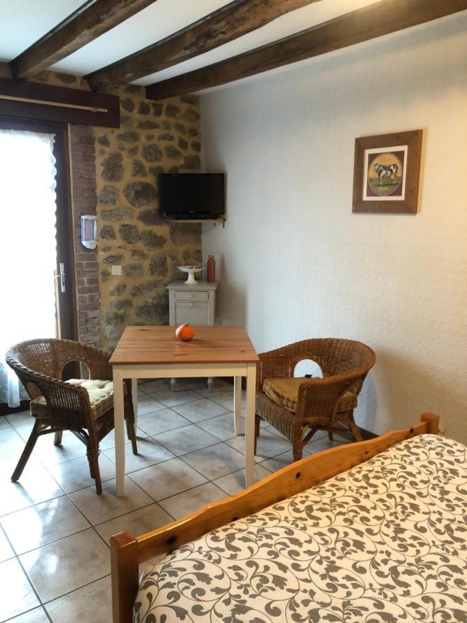 Maison D'Hotes Ourdeaux Et Gite Chez Rouchon Alleyrat  Экстерьер фото